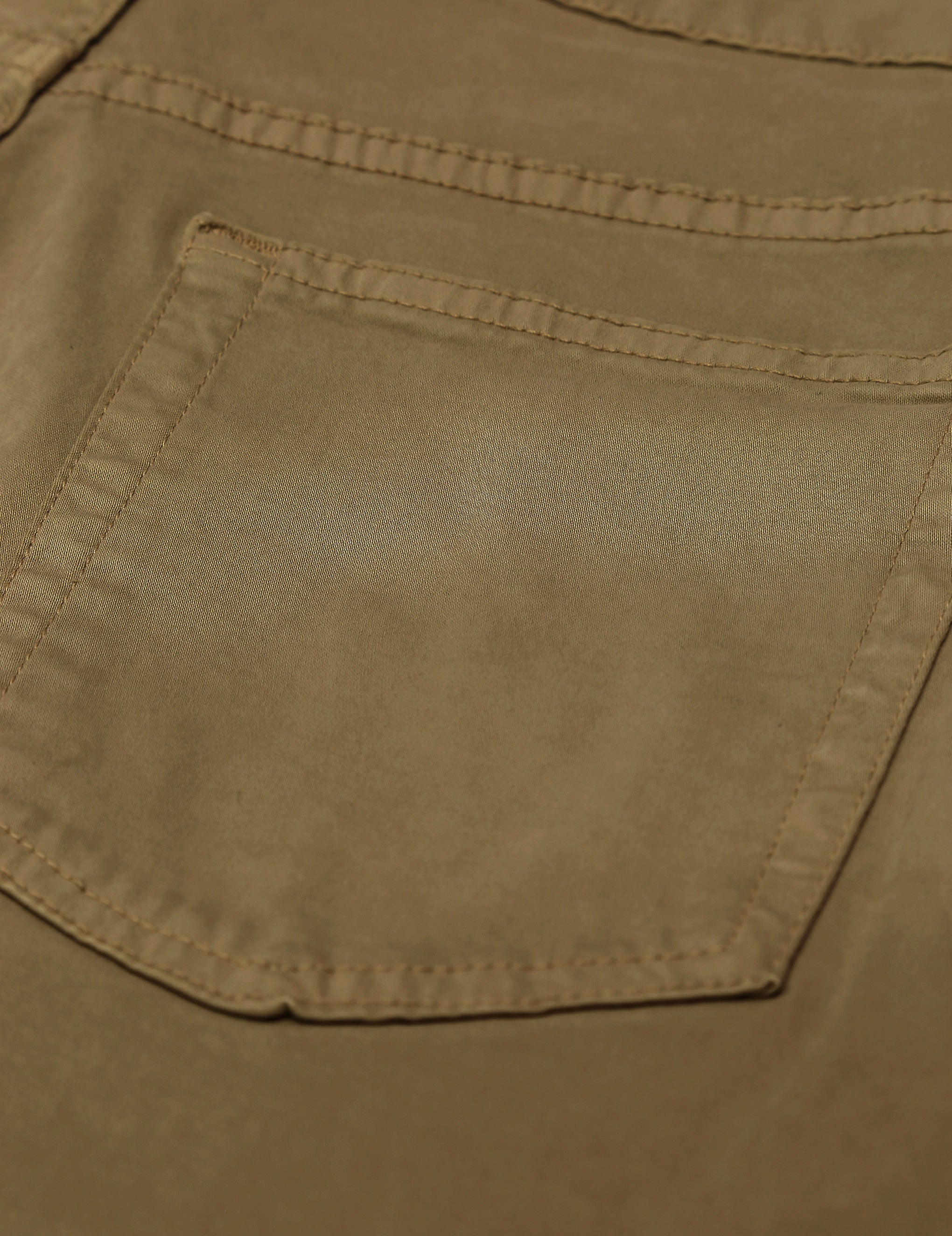 Pantalón 5 bolsillos Tostado