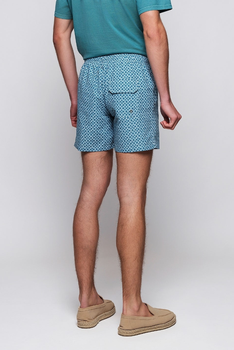 Traje De Baño Geometrico Verde (118382_2.jpg)