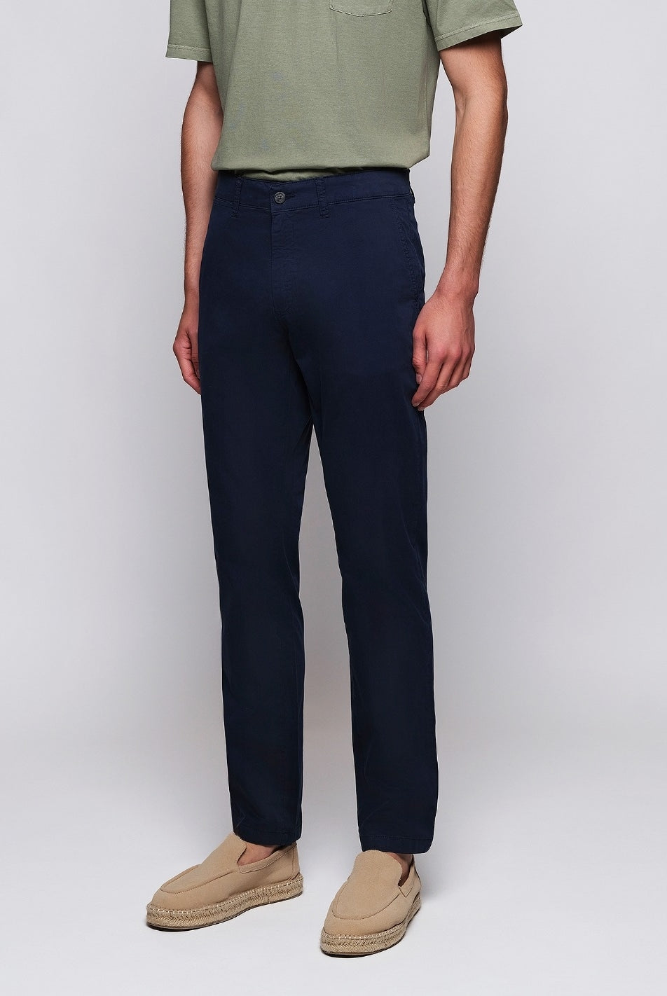 Pantalón Chino Popelin Azul Oscuro (118405_1.jpg)