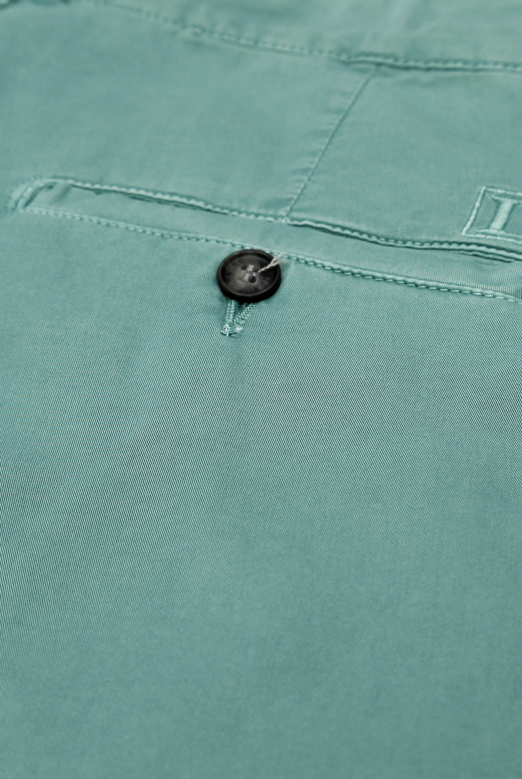 Pantalón Chino Popelin Verde (118408_3.jpg)