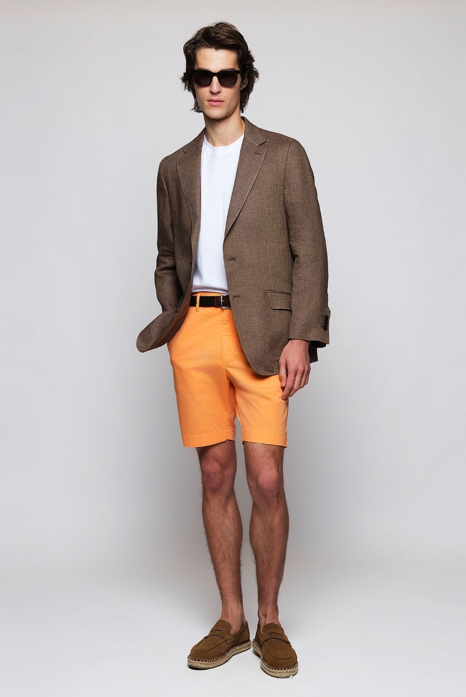 Chaqueta Lino Espiga Tostado (118479_7.jpg)