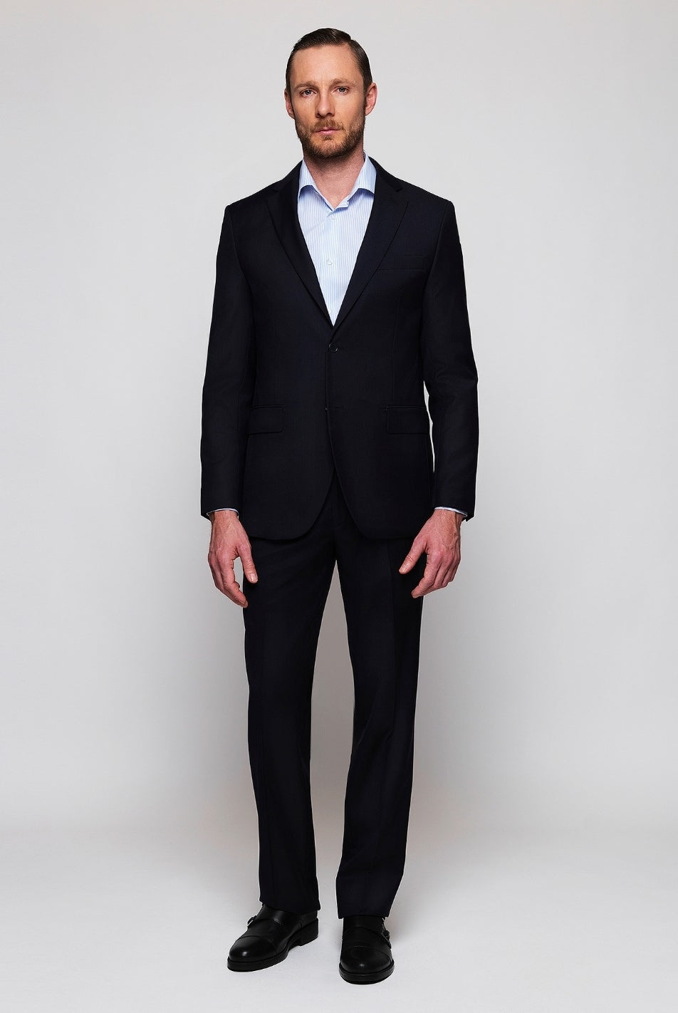 Traje Liso Azul Oscuro (118499_1.jpg)