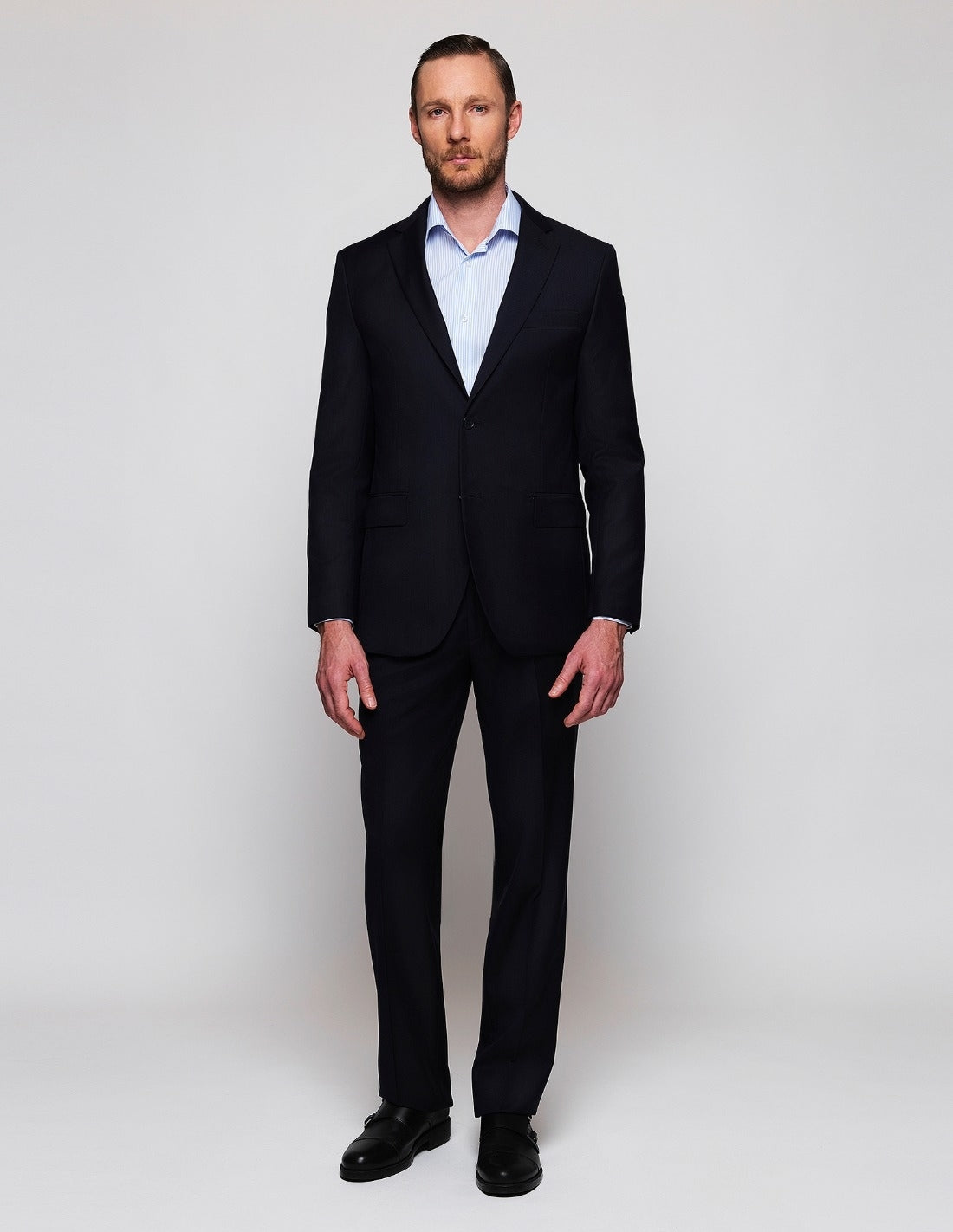 Traje Liso Azul Oscuro (118499_1.jpg)
