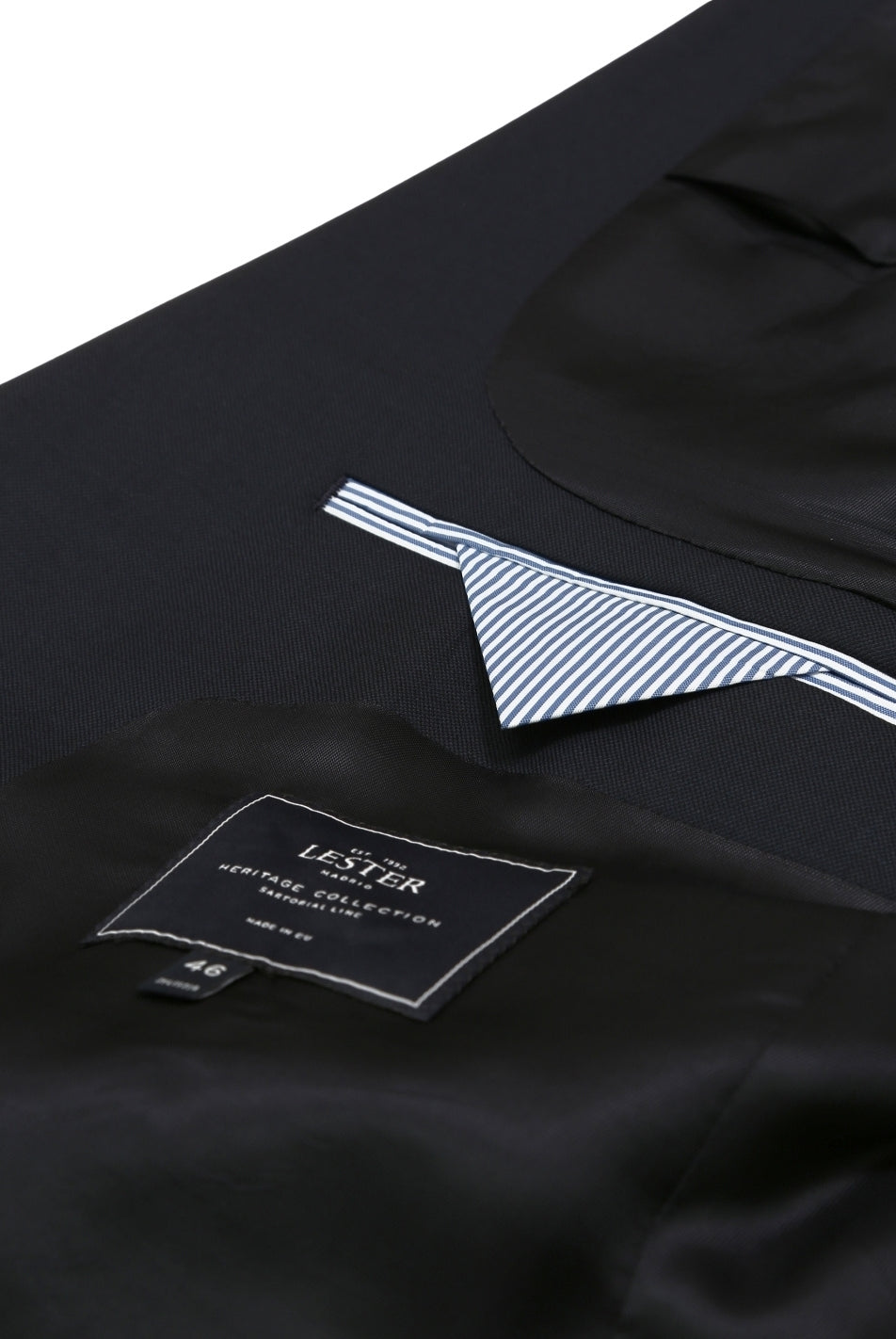 Traje Liso Azul Oscuro (118499_4.jpg)