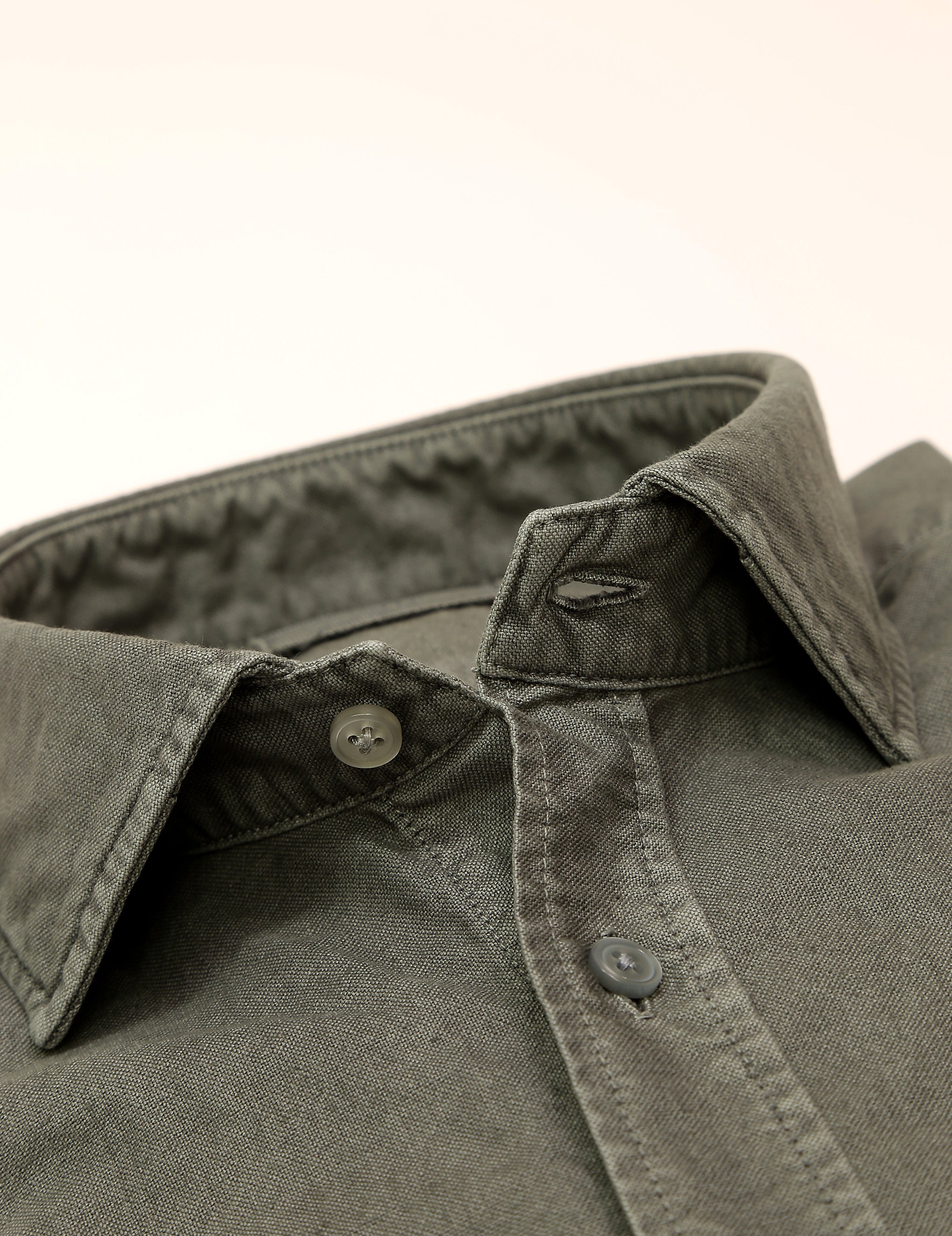 Camisa oxford tintada Gris