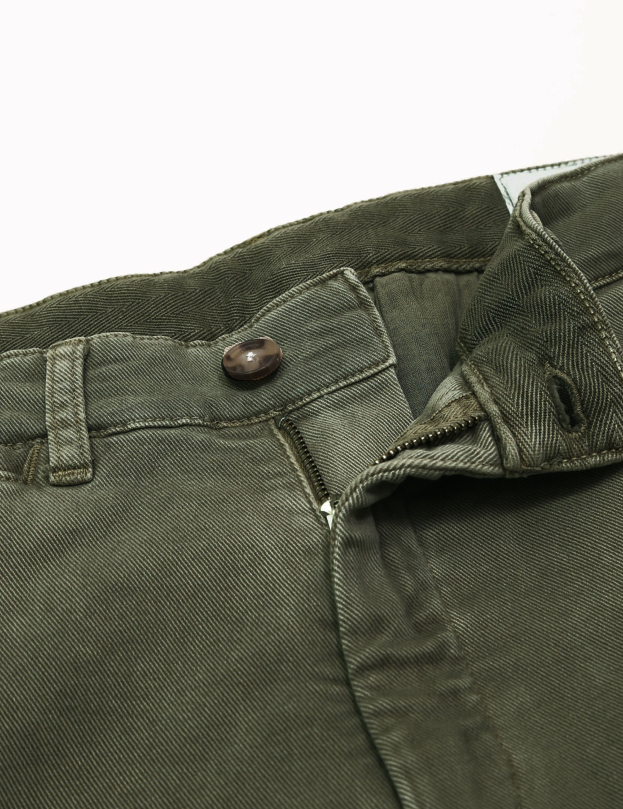 Pantalón chino sarga lavado Verde oscuro