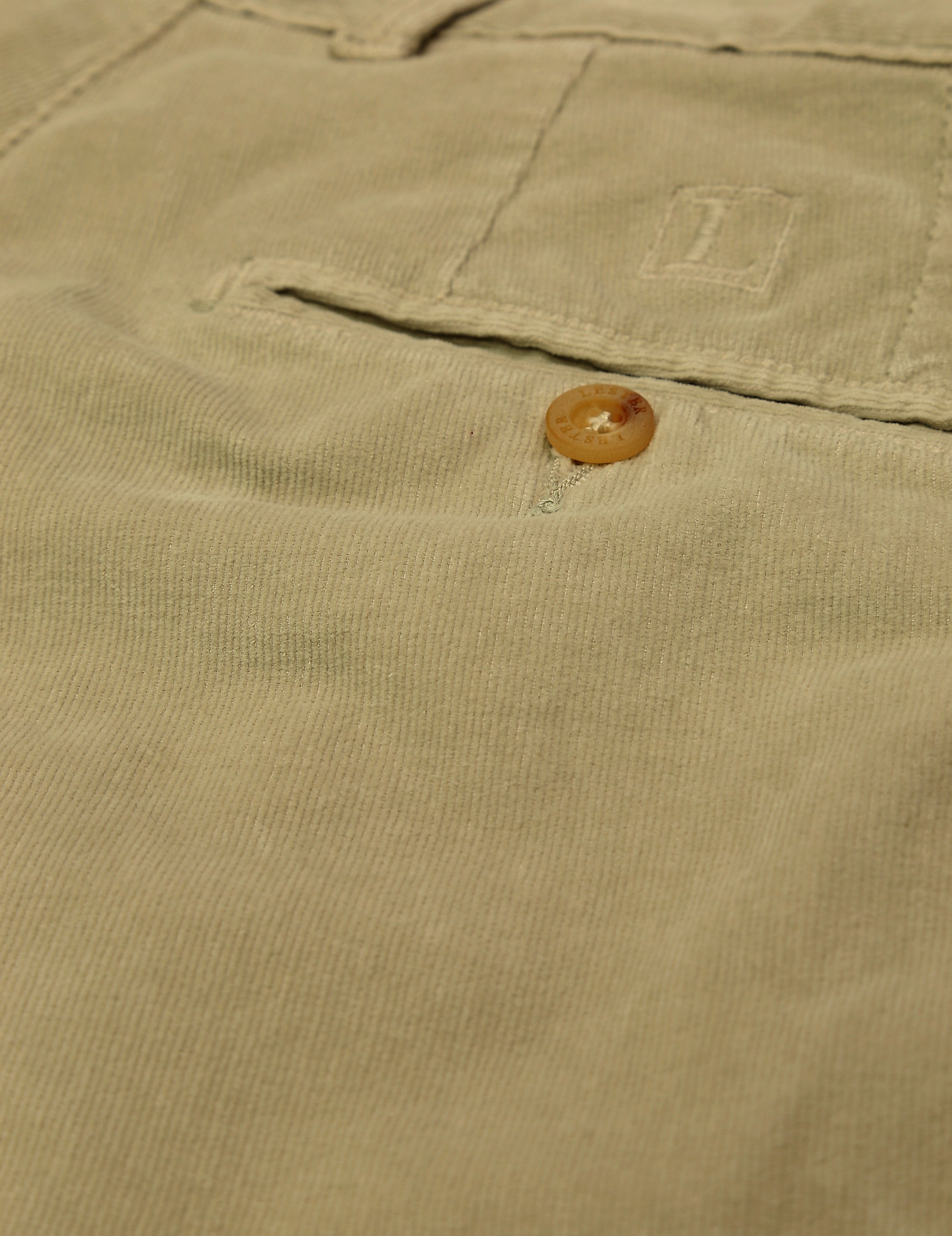 Pantalón chino micropana Beige