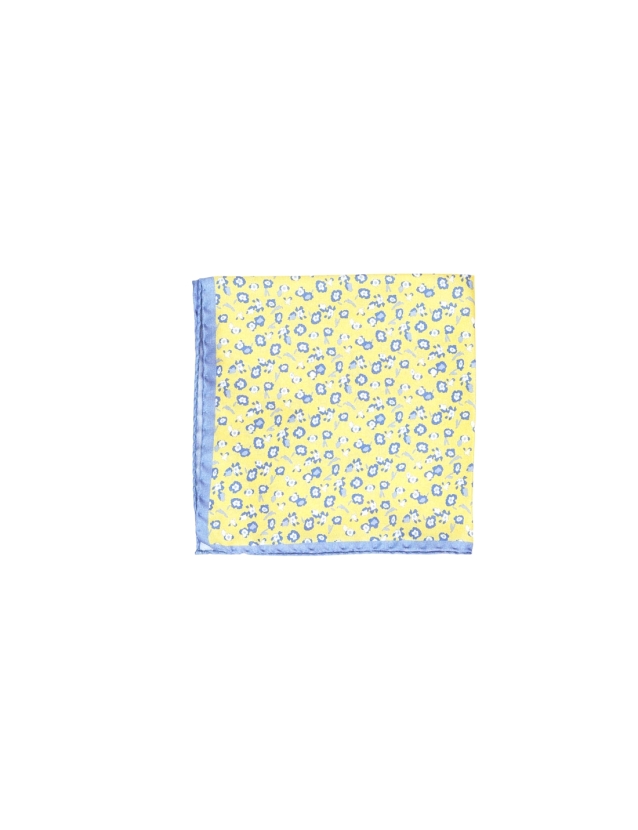 Pañuelo seda flores...