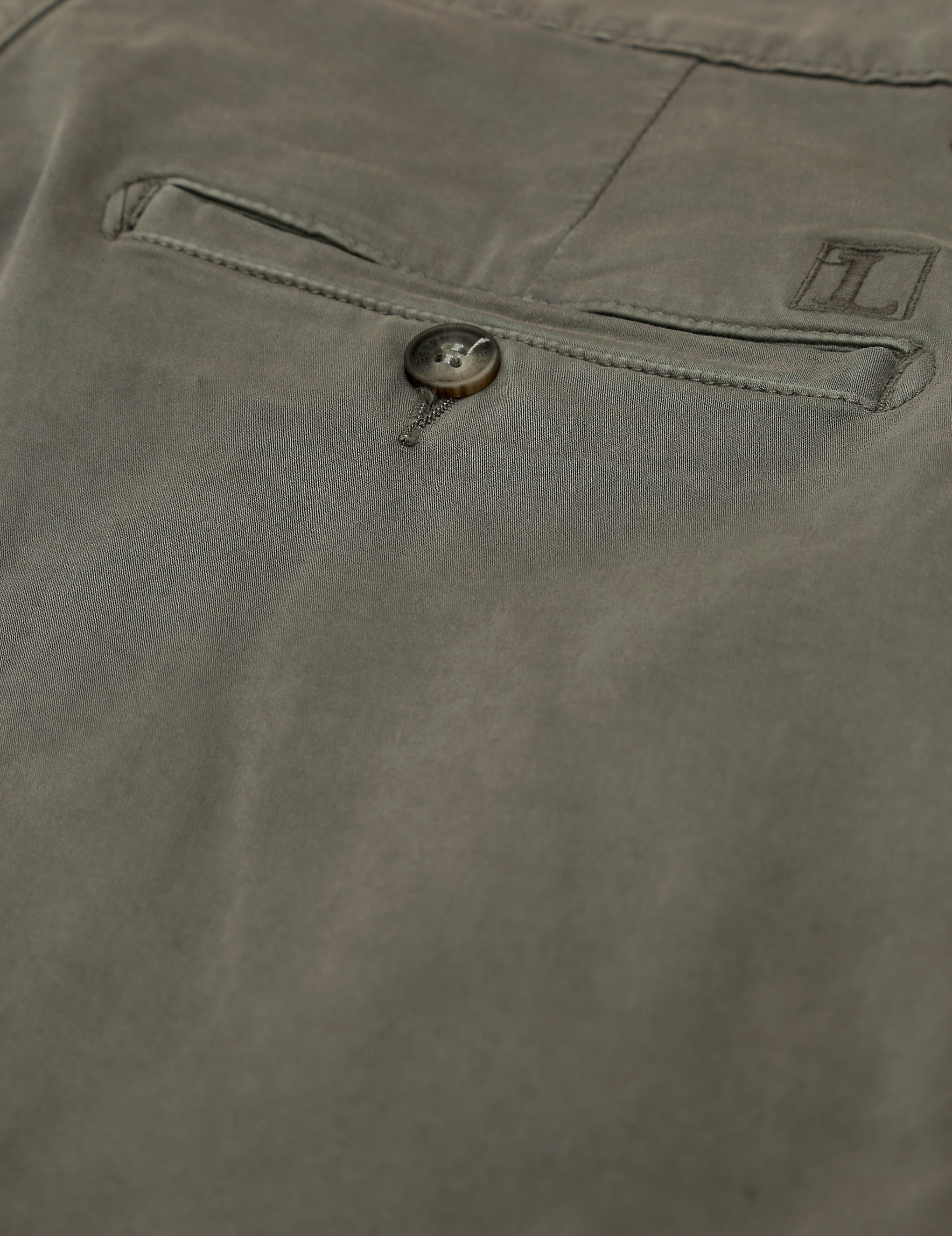 Pantalón  satén lavado Gris