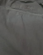 Pantalón Popelin Cuerda Gris (118324_5.jpg)