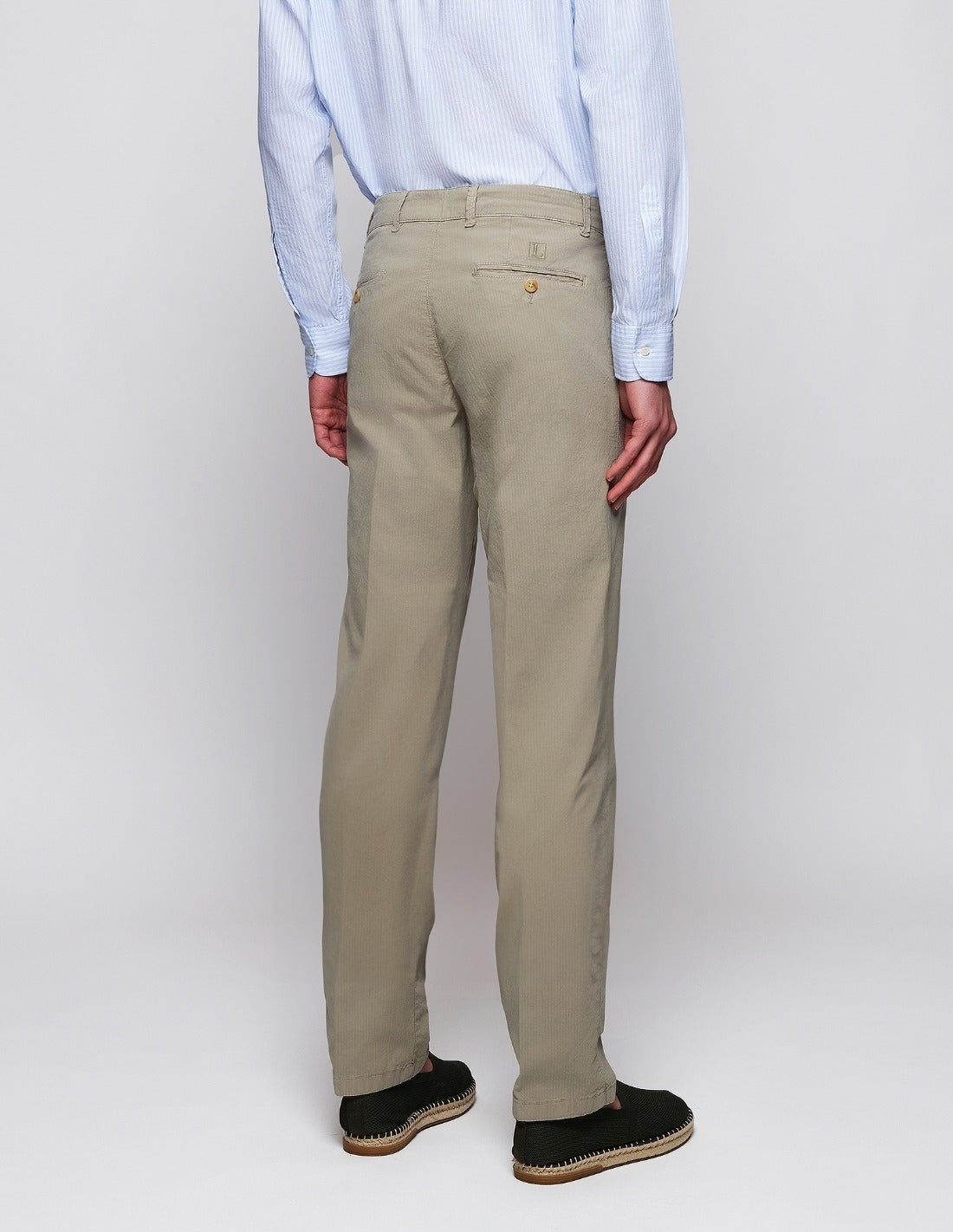Pantalón Seersucker Verde (118325_2.jpg)