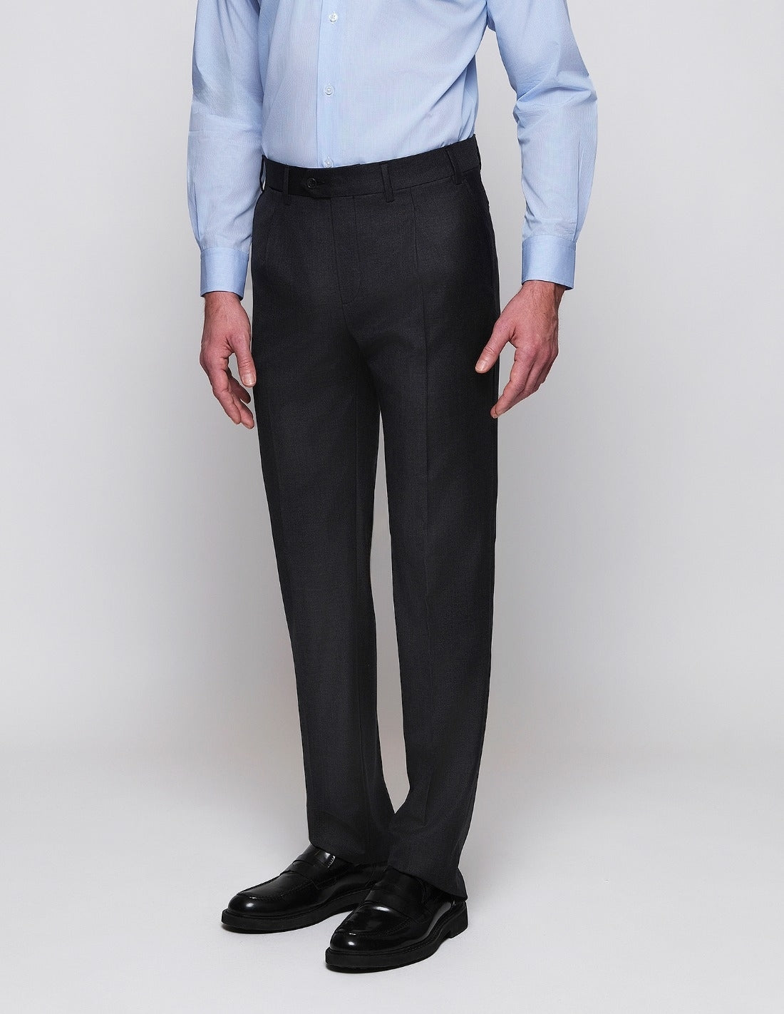 Pantalón Vestir Pinzas Gris Oscuro (118337_1.jpg)