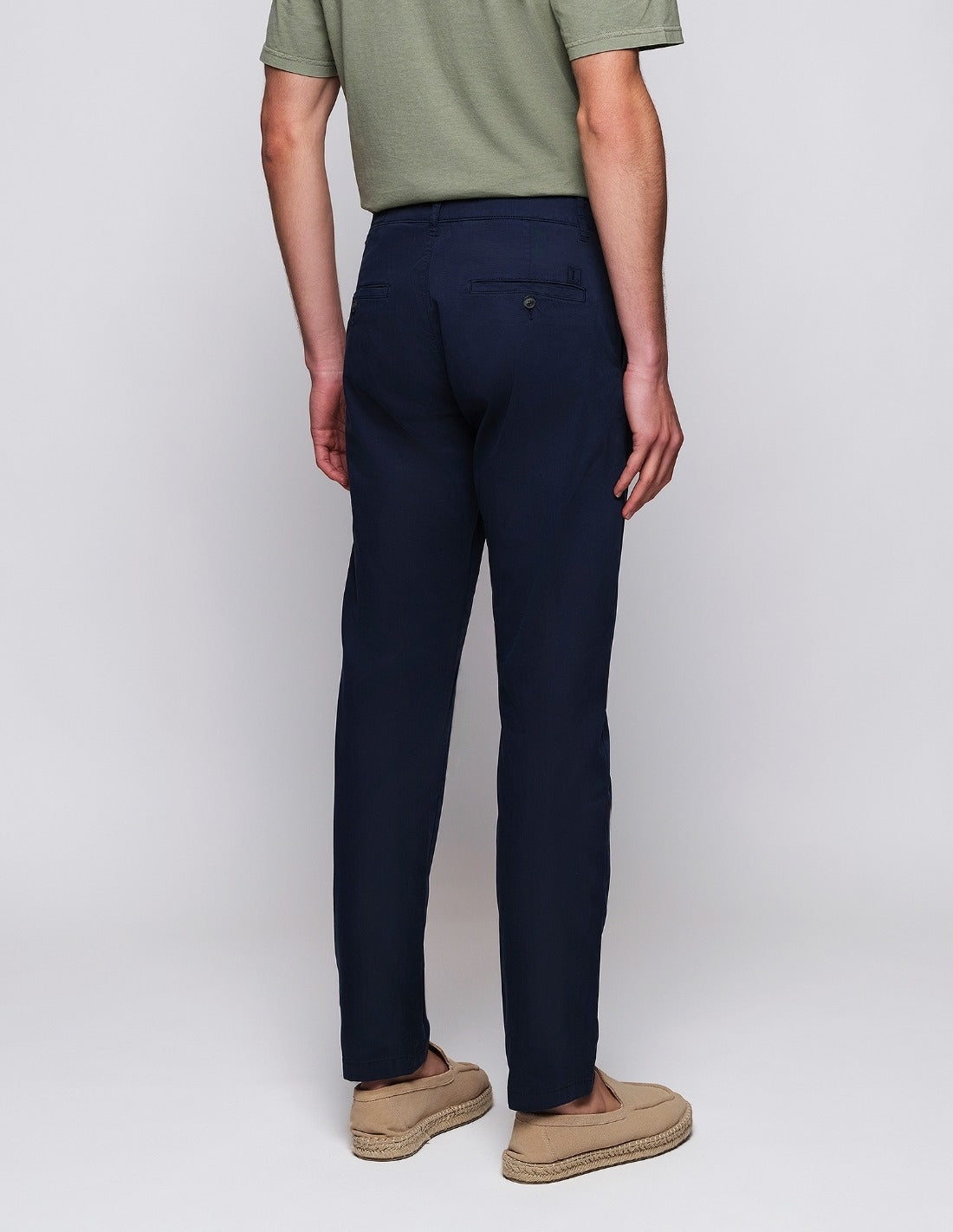 Pantalón Chino Popelin Azul Oscuro (118405_2.jpg)