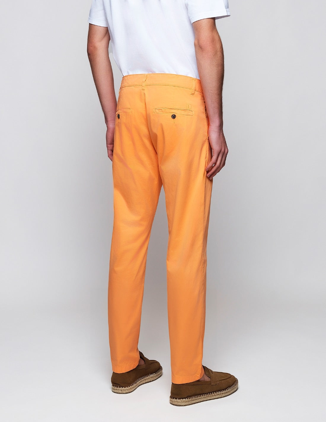 Pantalón Chino Popelin Naranja (118412_3.jpg)