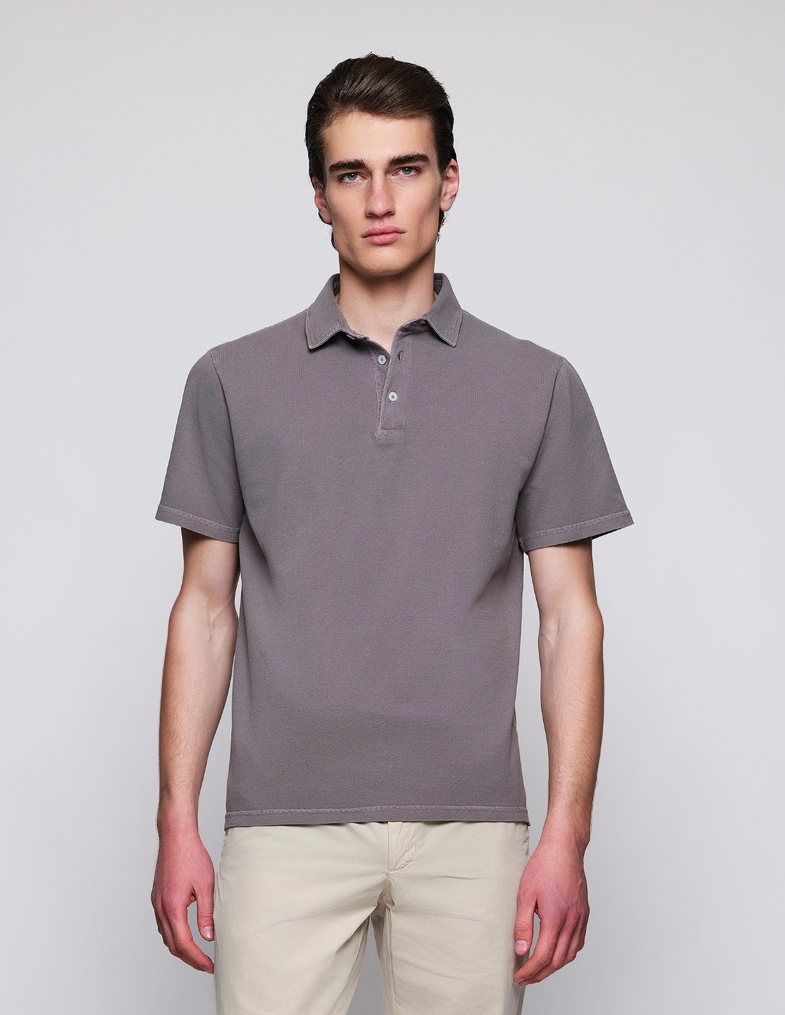 Polo Pique Lavado Gris (118464_2.jpg)