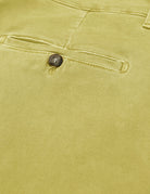 Pantalón chino sarga lavado Amarillo