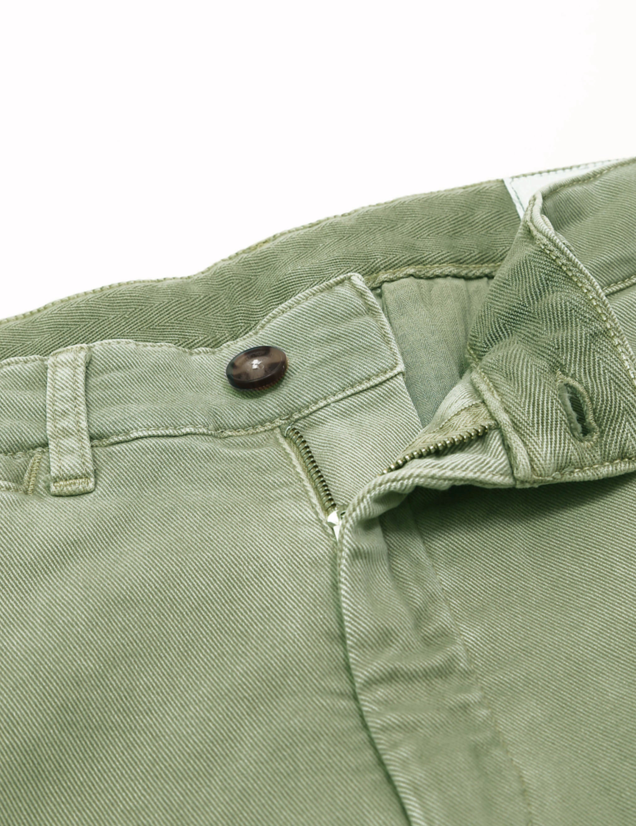 Pantalón chino sarga lavado Verde claro