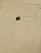 Pantalón chino satén lavado Beige