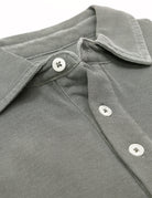Polo pique lavado Gris