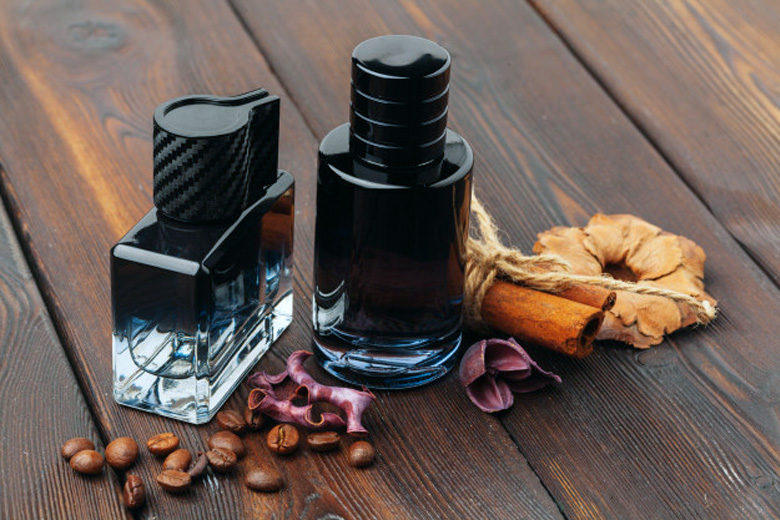 Porqué usamos perfume? Conoce sus sorprendentes orígenes - El Blog de  Lester #BeyondElegance
